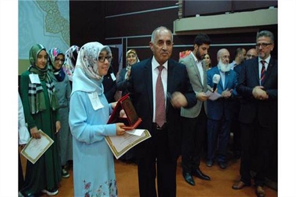 Syrian Students Comes 2nd in Turkey Quran Contest