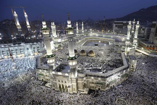 Iranians Not Taking Part in Umrah