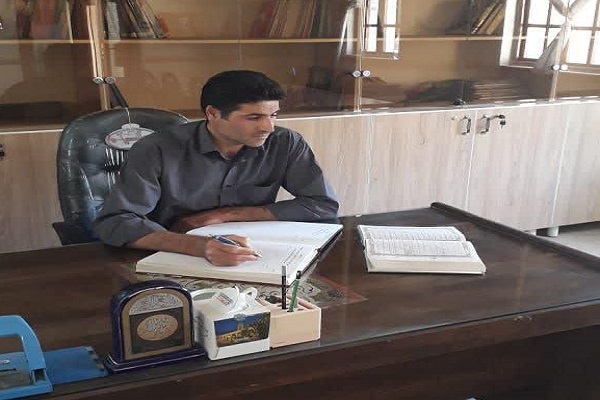 Poet who put Quranic concepts into poems