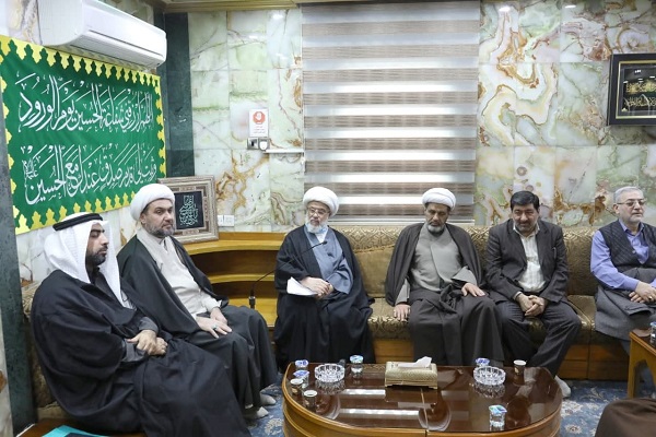 Meeting of participants in international Quranic conference with custodian of Imam Hussein (AS) holy shrine 
