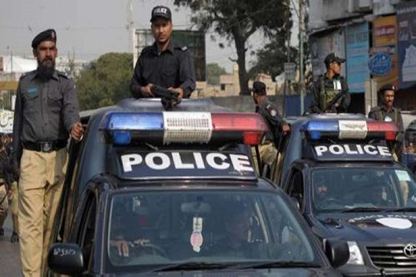 Pakistan police