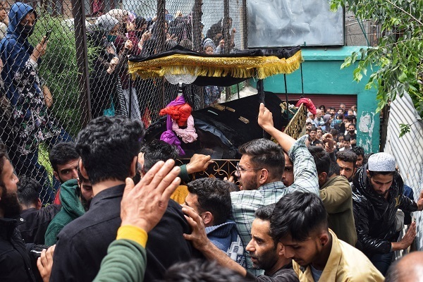 Kashmir Muslims Mourn Martyrdom Anniversary of Imam Ali (AS)