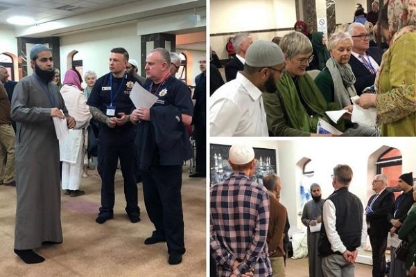 Non-Muslims Invited to Iftar Meal at Mosque in UK’s Bolton  