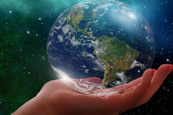 Relation of Man and Universe in Quranic Worldview  