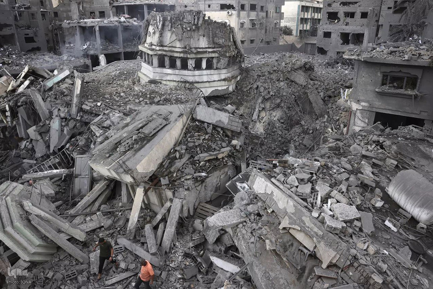 Israeli raid on Gaza Mosques, residential areas