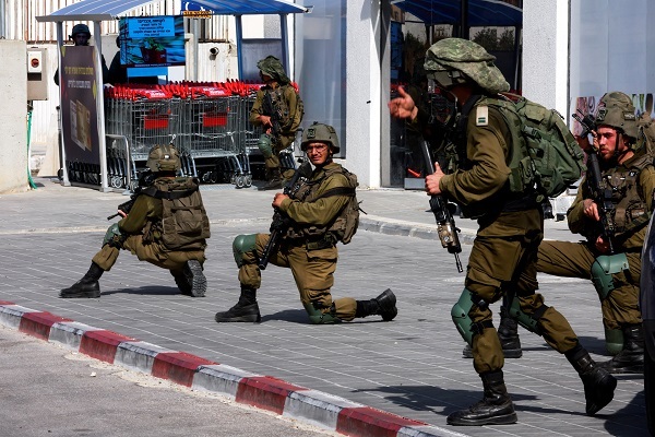 Zionist regime forces on alert after Hamas attack