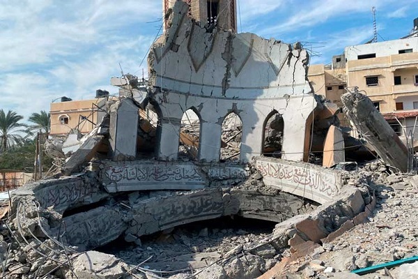 A mosque in Gaza destroyed in Israeli bombings