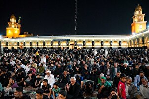 Laylatul Qadr Rituals at Kufa Mosque in Iraq