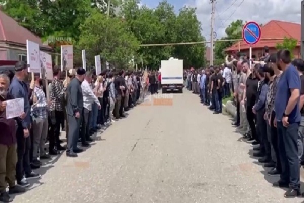 Man Who Desecrated Quran Sent to Chechnya Jail 