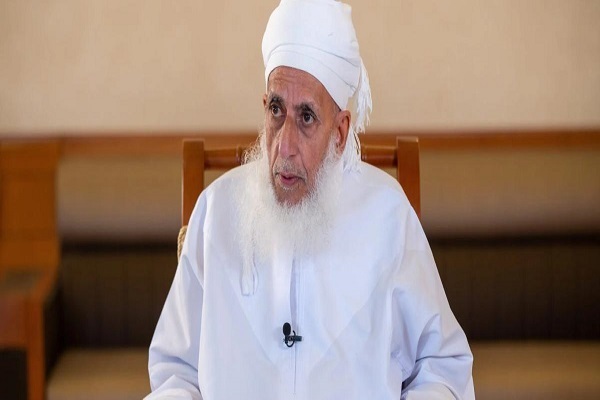 Grand Mufti of Oman Sheikh Ahmed bin Hamad al-Khalili