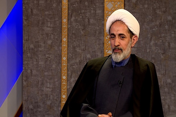 Cleric Highlights Interest in Translation of Quranic Research Works in Russia 
