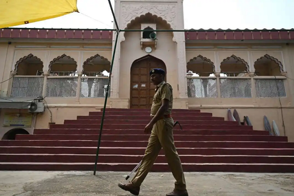 A mosque in India’s Gurugram shut by police