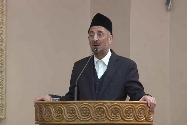 Sheikh Tawfiq Ramadan al-Bouti, president of the Levant Scholars Union