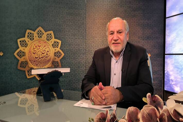 A Quran expert serving in panel of judges of “Wa Rattil” Quran contest