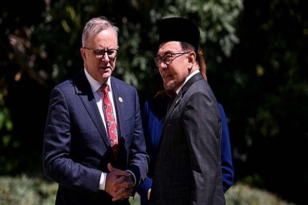Malaysia’s premier Anwar Ibrahim and his Australian counterpart Anthony Albanese