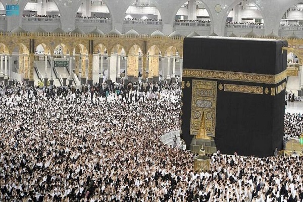 Pilgrims at Mecca Grand Mosque