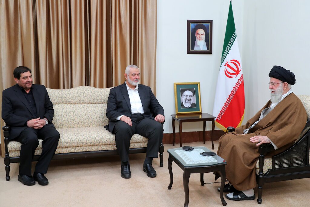 Islamic Revolution Leader, Hamas Chief Exchange Condolences