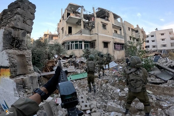 Israeli regime forces continue attacks on different parts of the Gaza Strip