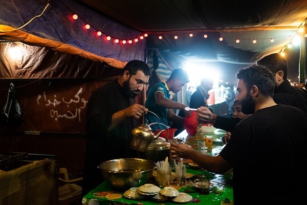 Spanish Photographer Cites Unity among Faiths as An Achievement of Arbaeen March