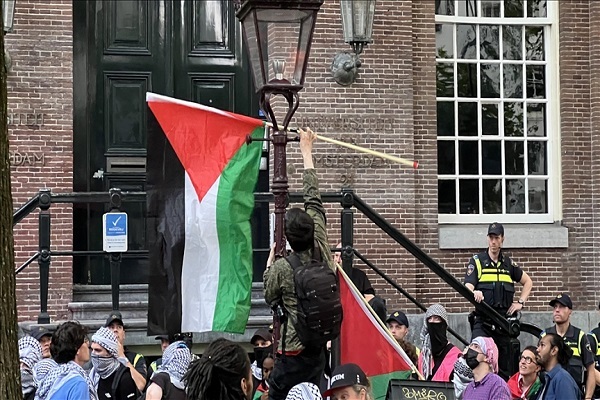 Hundreds of pro-Palestinian students protest University of Amsterdam for not ending relations with Israeli institutions