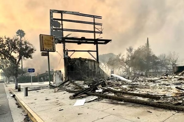 'Devastating': Los Angeles Wildfires Destroy Beloved Mosque Among Thousands of Structures