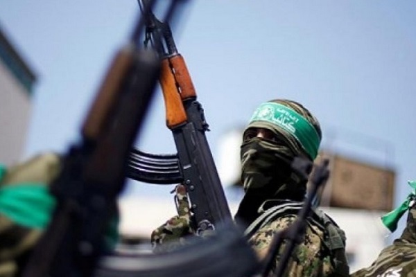 A Hamas resistance movement fighter