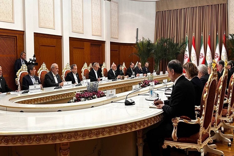 High-ranking officials of Iran and Tajikistan held talks in Dushanbe on January 16, 2025, during an official visit by Iranian President Masoud Pezeshkian to Tajikistan.