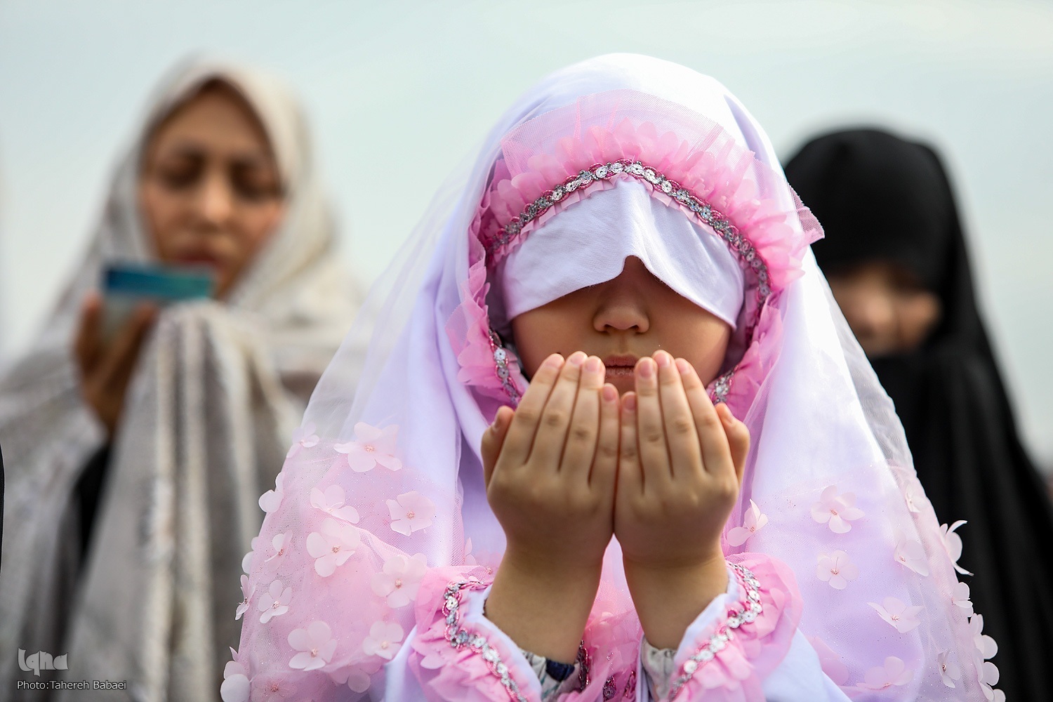 Researcher Emphasizes Role of Parental Example in Teaching Children to Pray