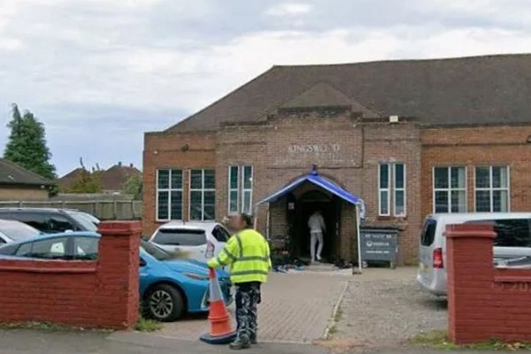 Man Arrested After Graffiti Attack on Watford Mosque Investigated as Hate Crime