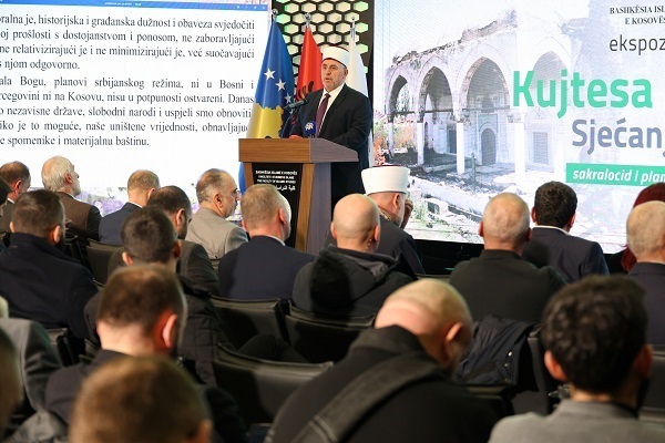 An exhibition titled “Memory in Pictures: Destroyed Mosques in Bosnia and Herzegovina and Kosovo in the 1990s: A Planned Religious Genocide” was opened in Pristina, the capital of Kosovo.