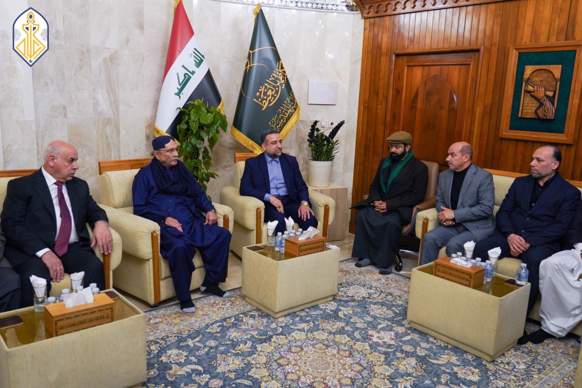 Pakistan President Visits Kadhimiya Shrines in Iraq