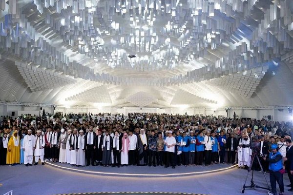 The first international Quran competition for the visually-impaired, titled “Albasira International Quran Memorization Competition for the Blind” was organized in the Indonesian capital Jakarta in early December 2025.