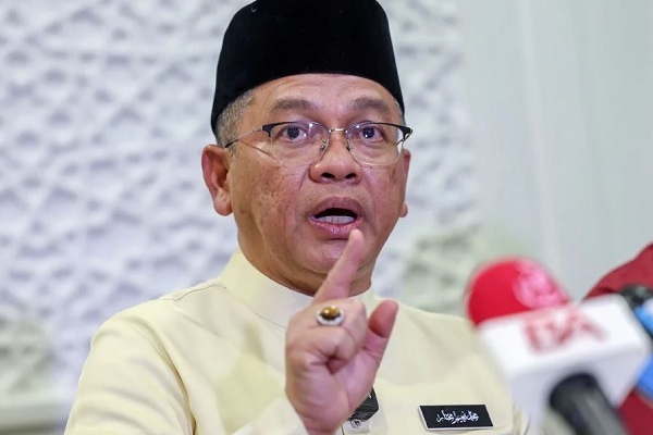 Datuk Dr Mohd Na’im Mokhtar