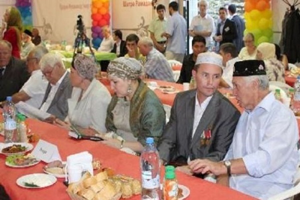 Ramadan Tent in Moscow Strengthens Friendship between Muslims in Russia, Other Countries