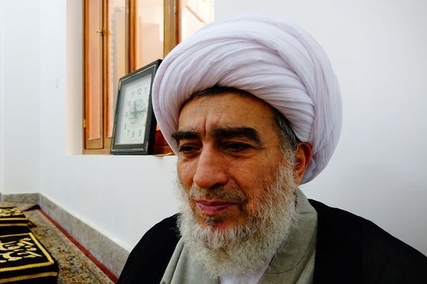 Ayatollah Hassan Jawahiri, a Najaf Islamic Seminary instructor