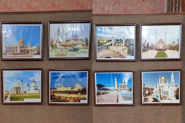 An exhibition in Egypt’s Alexandria featuring photos of Russia’s historical mosque.