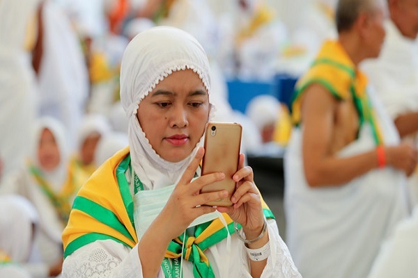 A Hajj pilgrim in Mecca