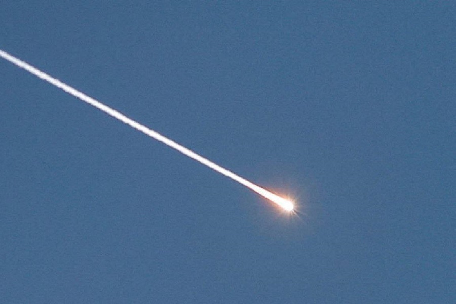 Explosions Rock Israel Moments Before Reported Ceasefire with Iran 