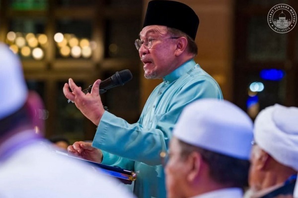 Malaysia PM Urges Ethical Grounding in Islam Amid Technological Advancements