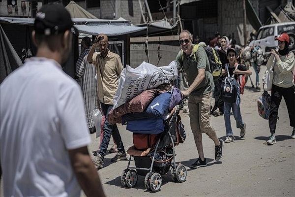 People in Gaza are facing a lack of food and water as a result of Israeli siege and constant attacks