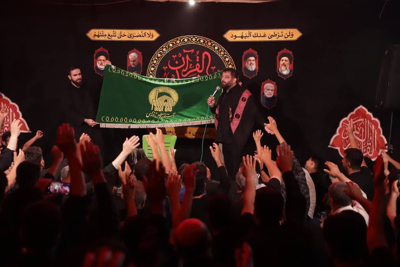 Pilgrims Mourn in Largest Arbaeen Quranic Tent on Najaf-Karbala Road