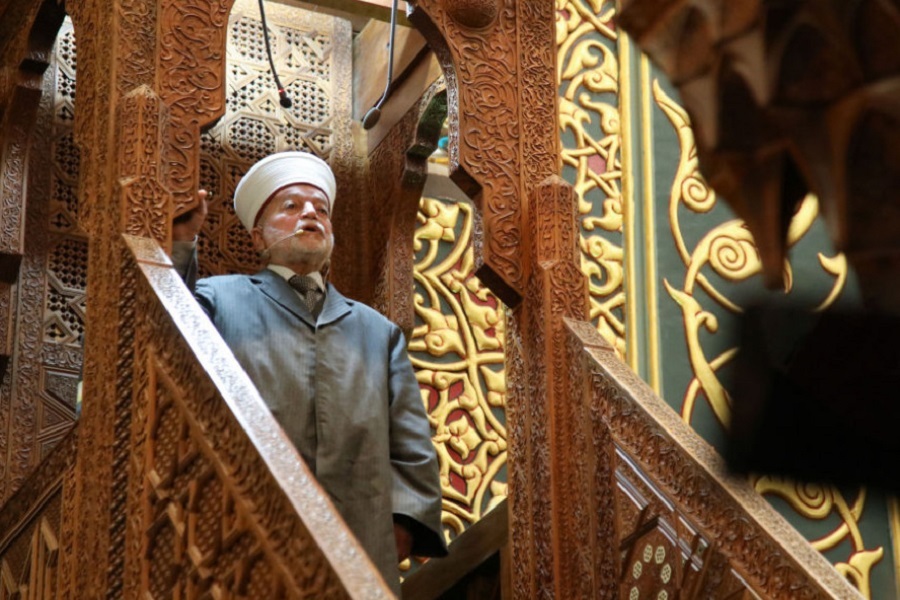 Israeli Occupation Extends Al-Aqsa Ban on Grand Mufti Over Gaza Sermon