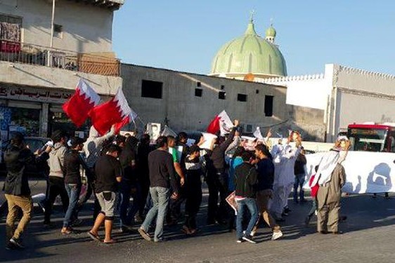 تظاهرات گسترده بحرینی‌ها در آستانه سالگرد انقلاب