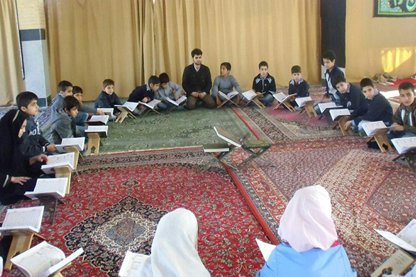 جلسه قرآن نونهالان خانه قرآن ثقلین روستای سیاه بیدسفلی استان کرمانشاه جلسه قرآن نونهالان خانه قرآن ثقلین روستای سیاه بیدسفلی استان کرمانشاه