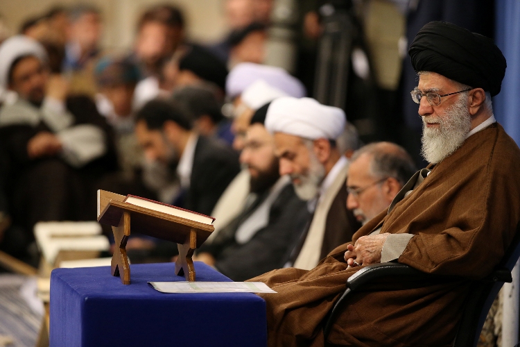 واقعیات زندگی مسلمانان فاصله زیادی با قرآن دارد/ تبیین و مبارزه برای روشنگری؛ مهم‌ترین وظیفه امروز
