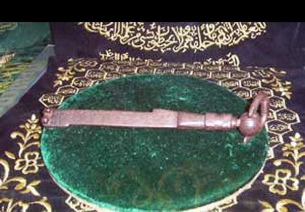 تصاویر نادر از قفل و کلید کعبه در گذشت تاریخ