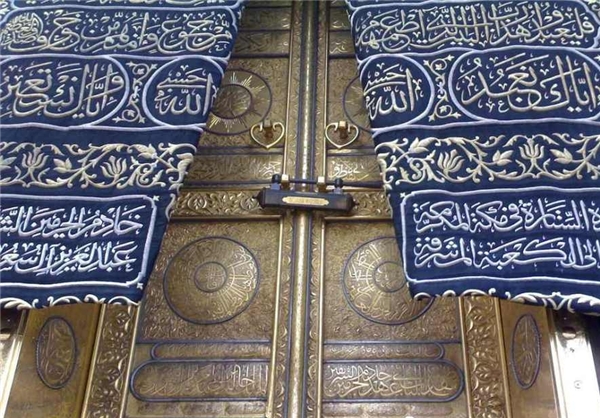 تصاویر نادر از قفل و کلید کعبه در گذشت تاریخ