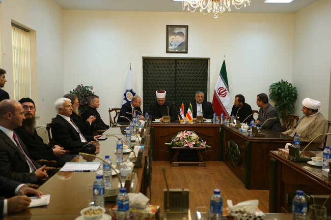 مفتی اعظم كرواسی در سازمان فرهنگ و ارتباطات اسلامی + عکس