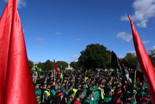راهپیمایی بزرگ حسینی در شهر «دیربورن» آمریکا + عکس راهپیمایی بزرگ حسینی در شهر «دیربورن» آمریکا + عکس