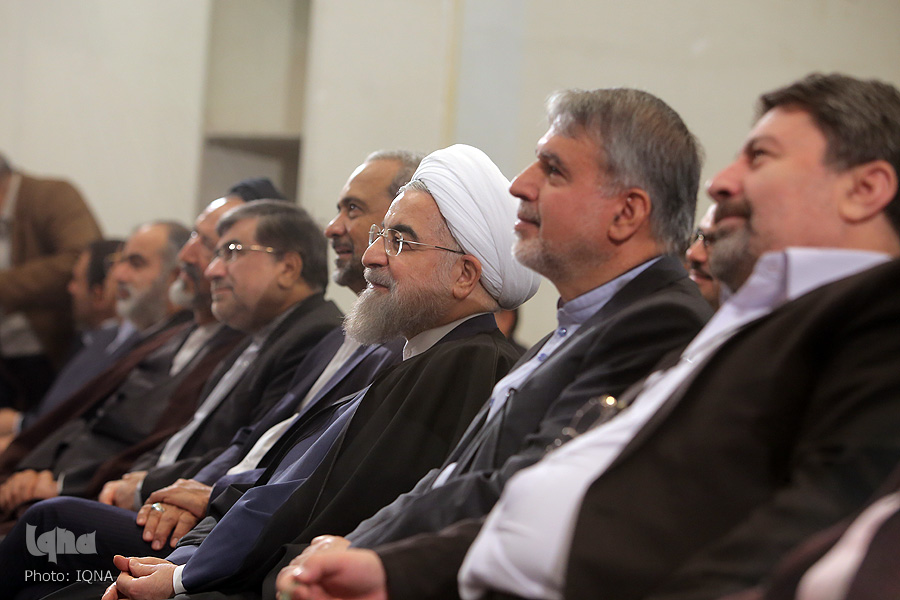 نیاز به تکثر گفتمانی در چارچوب نظام داریم